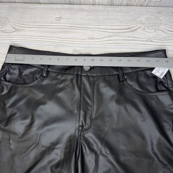 Maurices RTV Perfect Faux Leather Skinny High Rise Pant Women's 18 Reg Black NWT - Picture 10 of 14